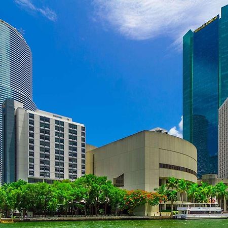 Comfort Inn & Suites Downtown Brickell-Port Of Miami Exterior photo