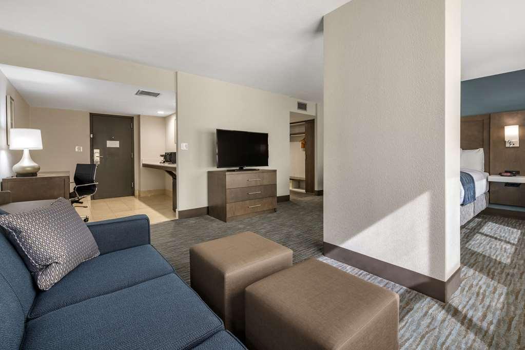 Comfort Inn & Suites Downtown Brickell-Port Of Miami Room photo